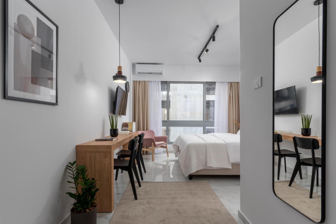 Ιωκα Suites / The Urbitality Project Thessaloniki Exterior foto